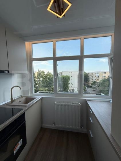 Apartament cu 2 camere decomandat, mobilat în Central