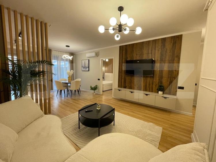 Apartament cu 2 camere semidecomandat, mobilat în Florești