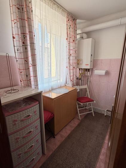 Garsonieră decomandată în Sud