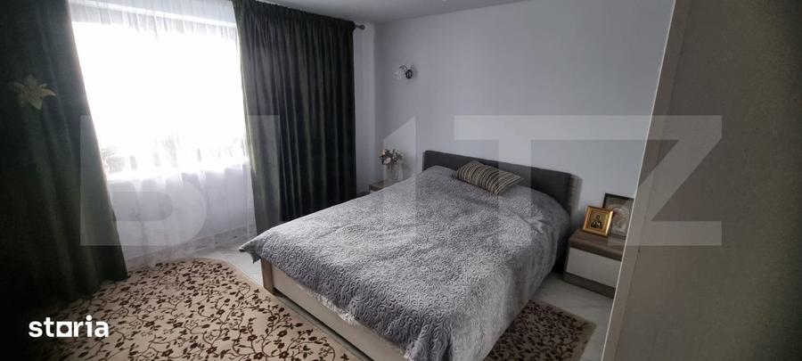Casă cu 4 camere cu Teren 7000 Mp în Mitocu Dragomirnei