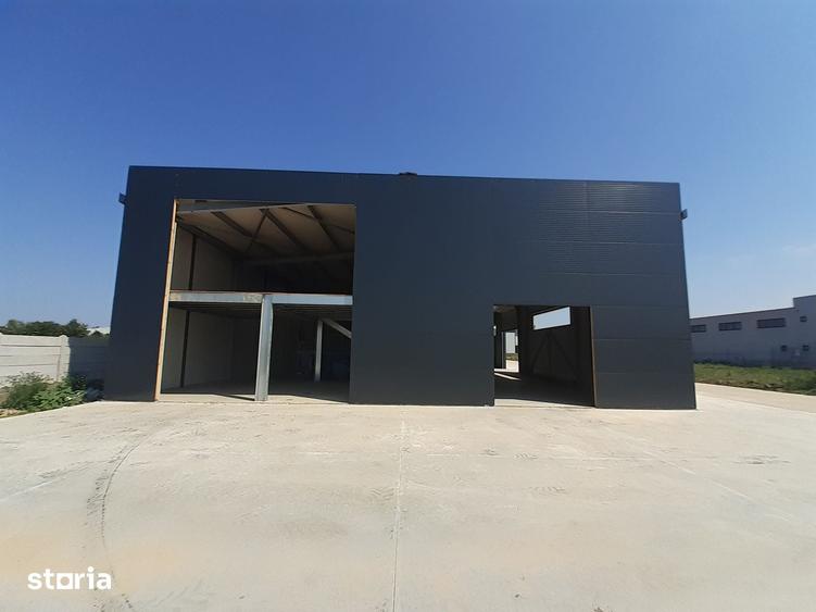 Spațiu comercial, de 650 mp, în Glina