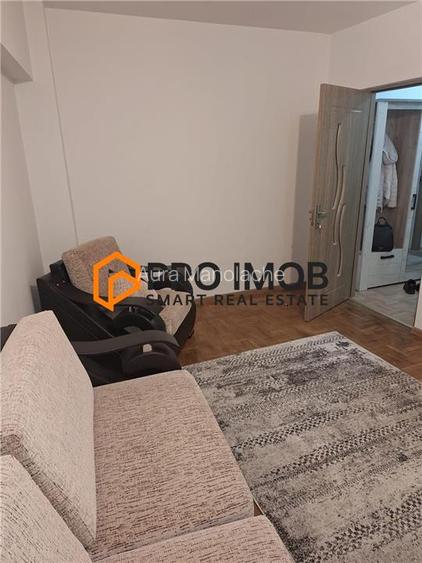 Apartament 2 camere cf 1 decomandat zona Centru