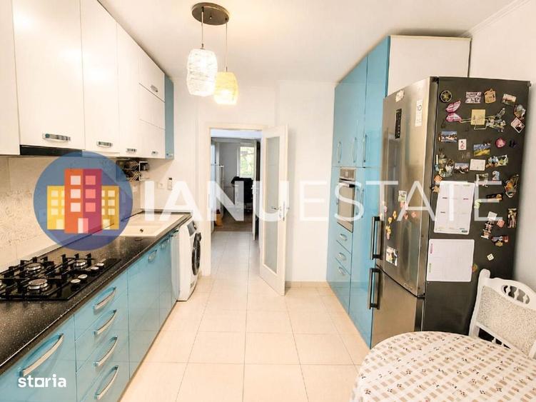 Apartament cu 3 camere semidecomandat în Tineretului