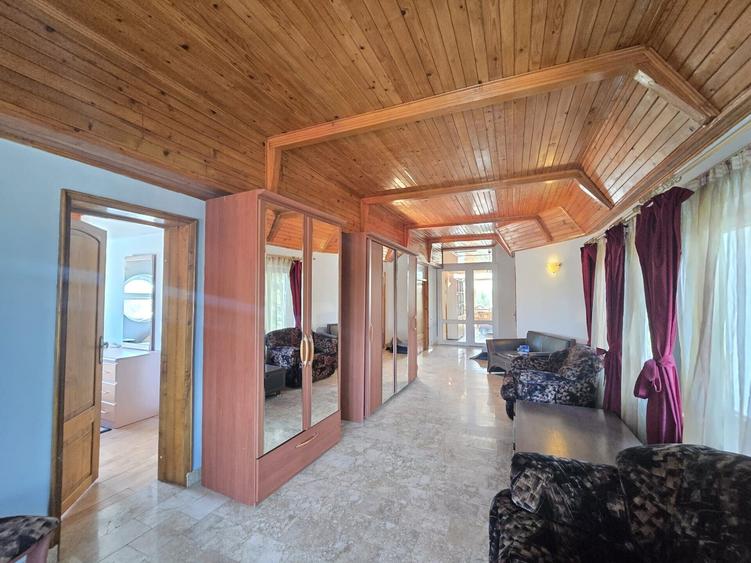 Apartament cu 3 camere decomandat, mobilat în Siliștea Snagovului