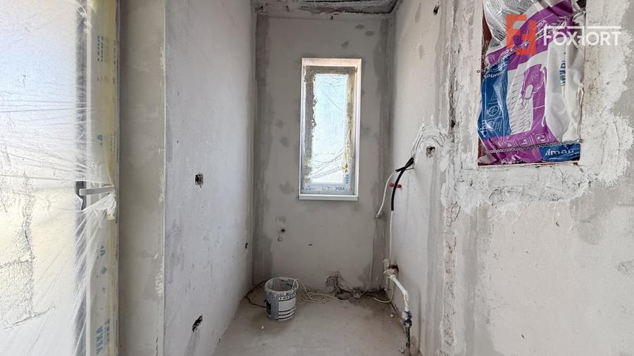Duplex cu 4 camere cu Teren 300 Mp în Moșnița Nouă