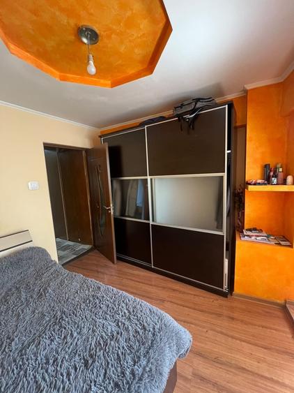 Apartament cu 2 camere decomandat în George Enescu