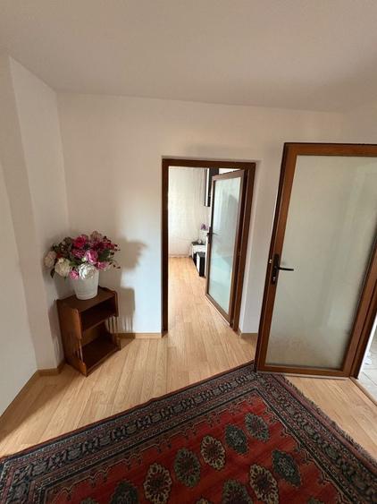 Casă cu 3 camere în Gheorghe Lazăr