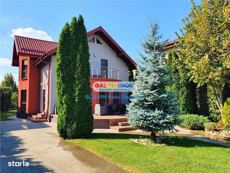 Casă cu 4 camere cu Teren 1000 Mp în Păulești