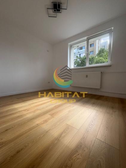 Apartament cu 3 camere decomandat în Drumul Taberei
