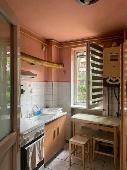 Apartament cu 2 camere semidecomandat în Central