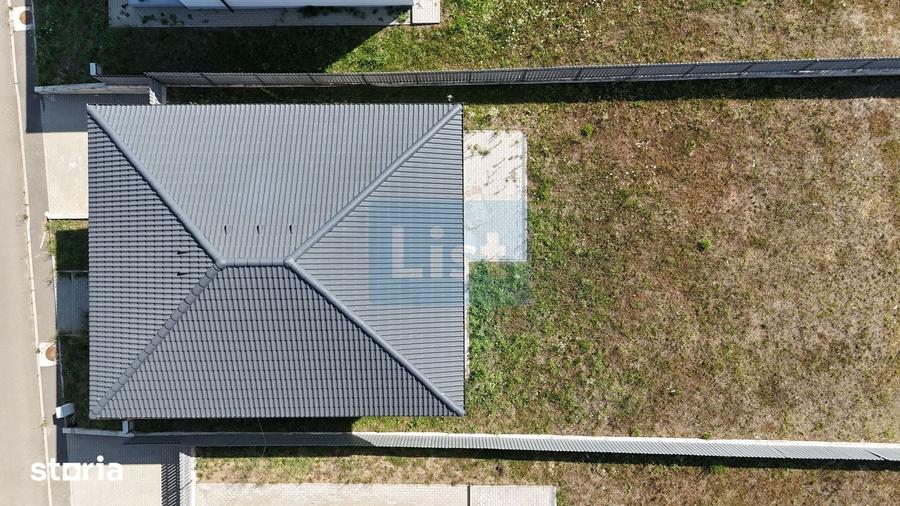 Casă cu 5 camere cu Teren 500 Mp în Baciu