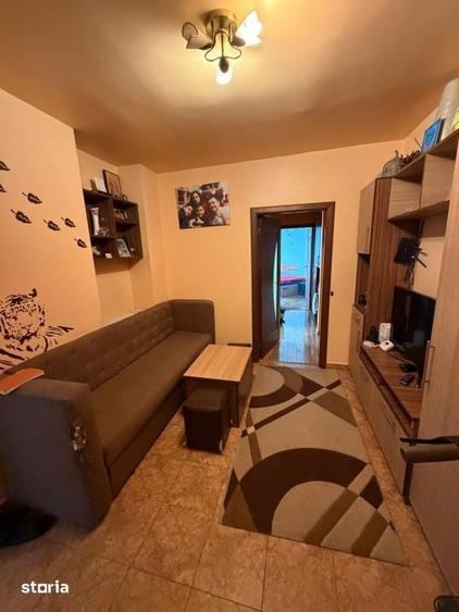Apartament cu 3 camere decomandat în Gării