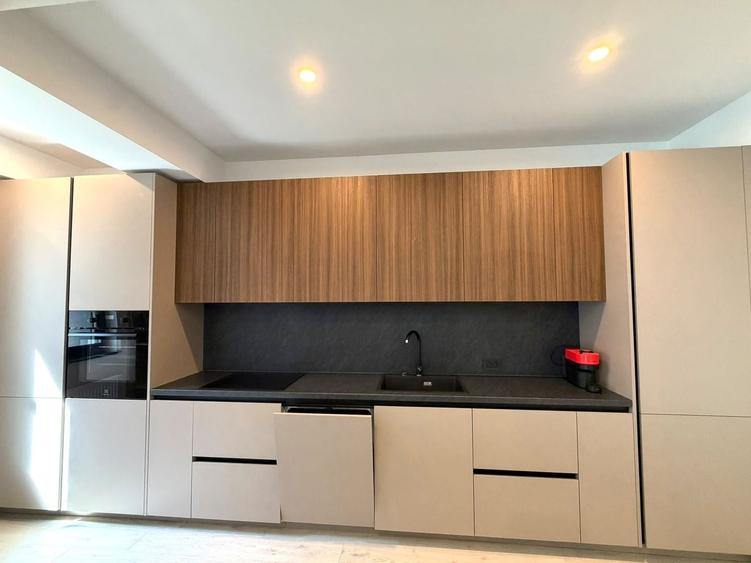 Apartament cu 2 camere, mobilat în Pipera