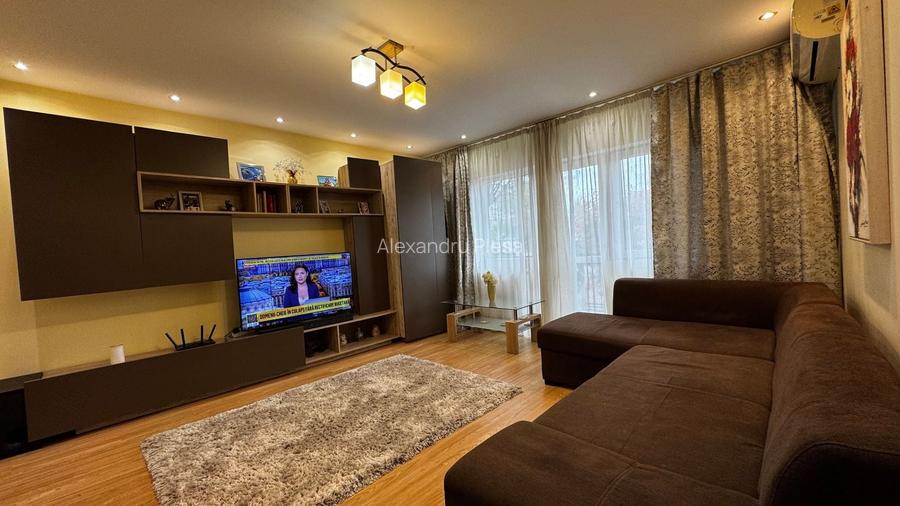 2 camere 1986 decomandat mare
