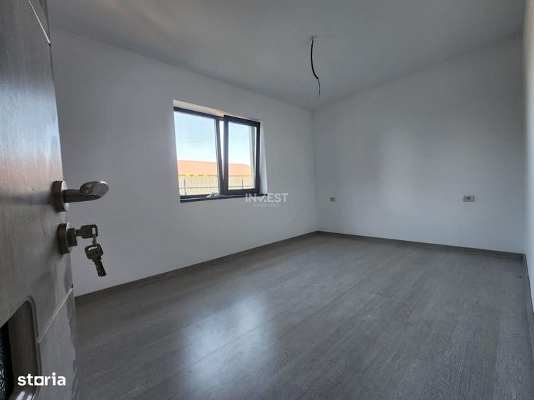 Casă cu 3 camere în Ciurbești