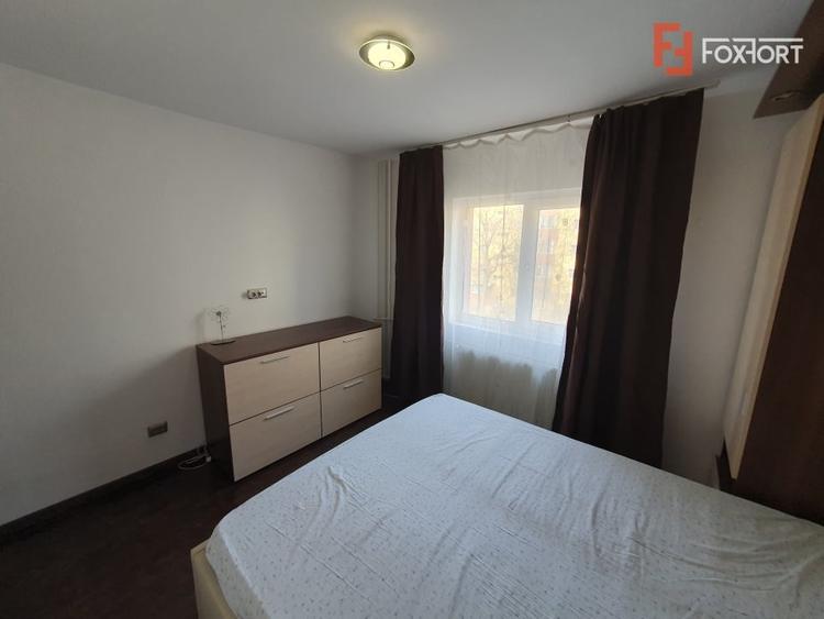 Apartament cu 2 camere semidecomandat, mobilat în Girocului