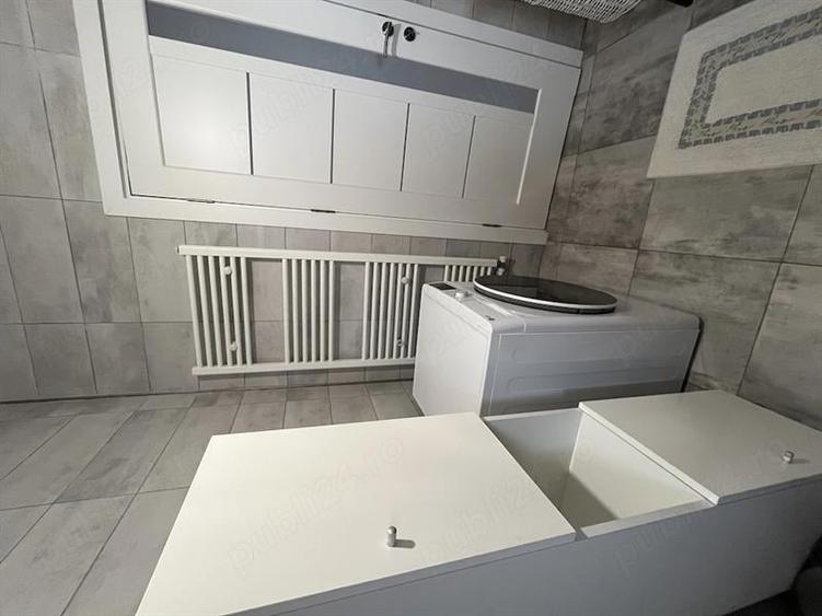 Casă individuală cu 4 camere cu Teren 400 Mp în Central