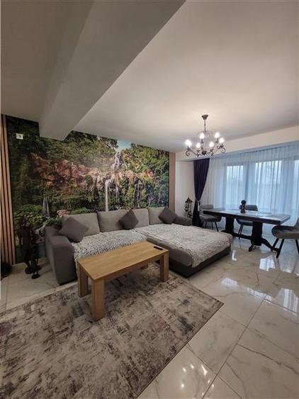 Casă individuală cu 4 camere cu Teren 249 Mp în Brătianu