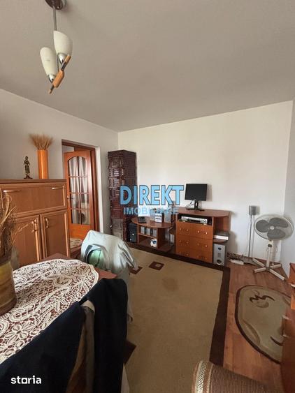 Apartament cu 2 camere semidecomandat în Decebal