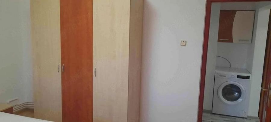 Apartament cu 2 camere decomandat în Micro 20