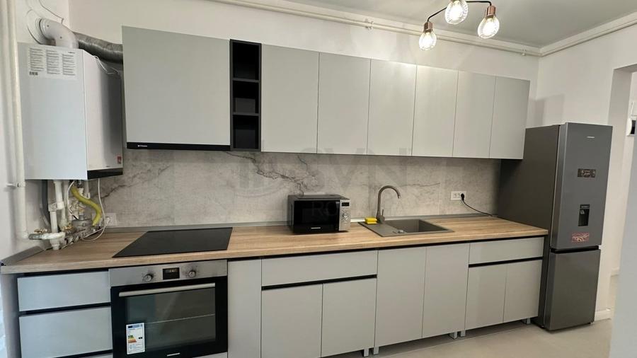Apartament cu 2 camere decomandat, mobilat în Pipera