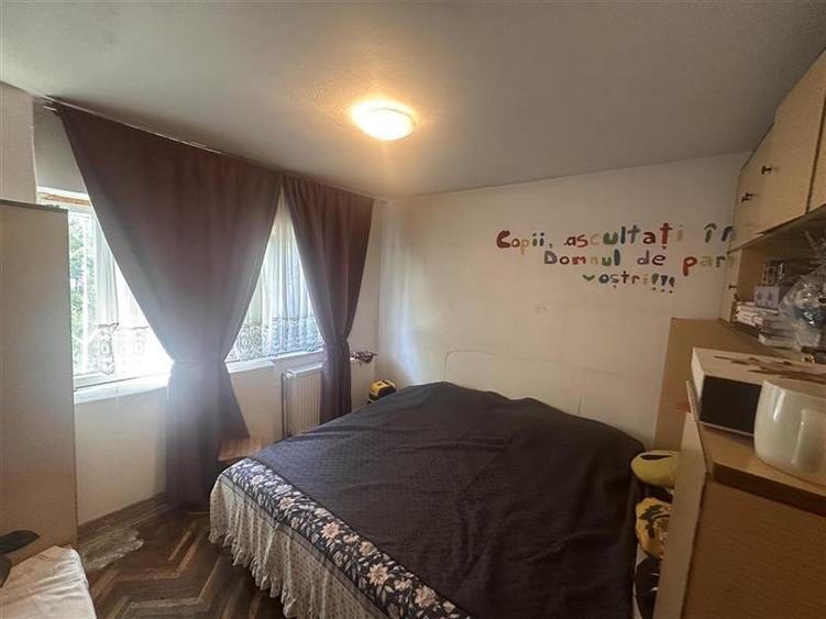 Apartament cu 2 camere decomandat, mobilat în Soarelui — fotografia 3