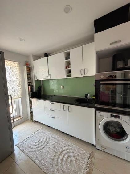 Apartament cu 2 camere semidecomandat, mobilat în Ștefăneștii de Jos