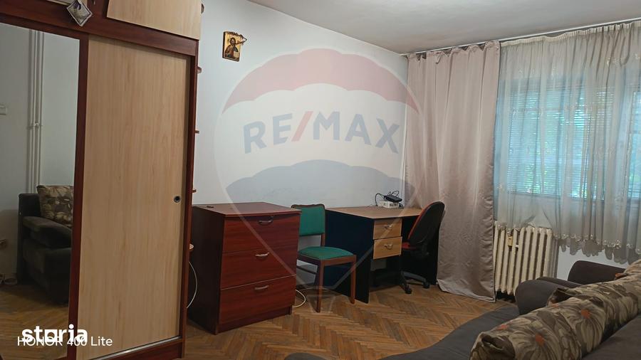 Garsonieră, mobilată în Malu Roșu