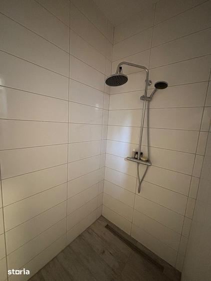 Casă cu 3 camere cu Teren 60 Mp în Siloz
