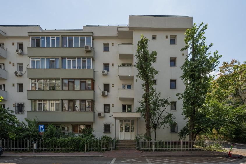 Garsonieră decomandată în Vitan Mall