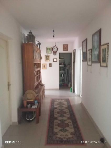 Casă cu 3 camere în Tonea