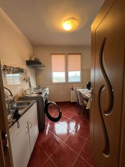 Apartament cu 3 camere în Bucur Obor