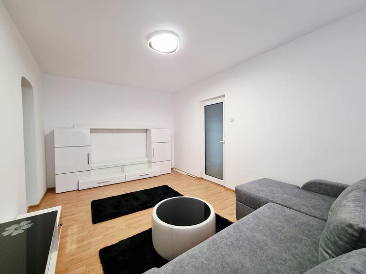Apartament cu 2 camere semidecomandat, mobilat în Mazepa 1