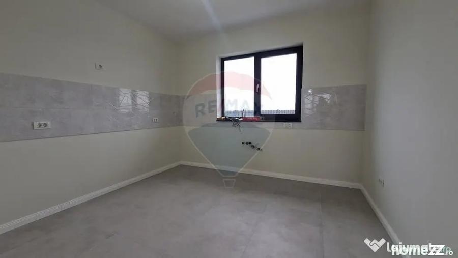 Casă cu 3 camere cu Teren 400 Mp în Ciocănești