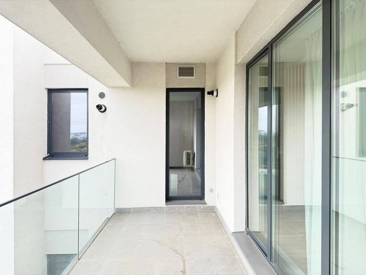 Apartament cu 3 camere decomandat în Străulești