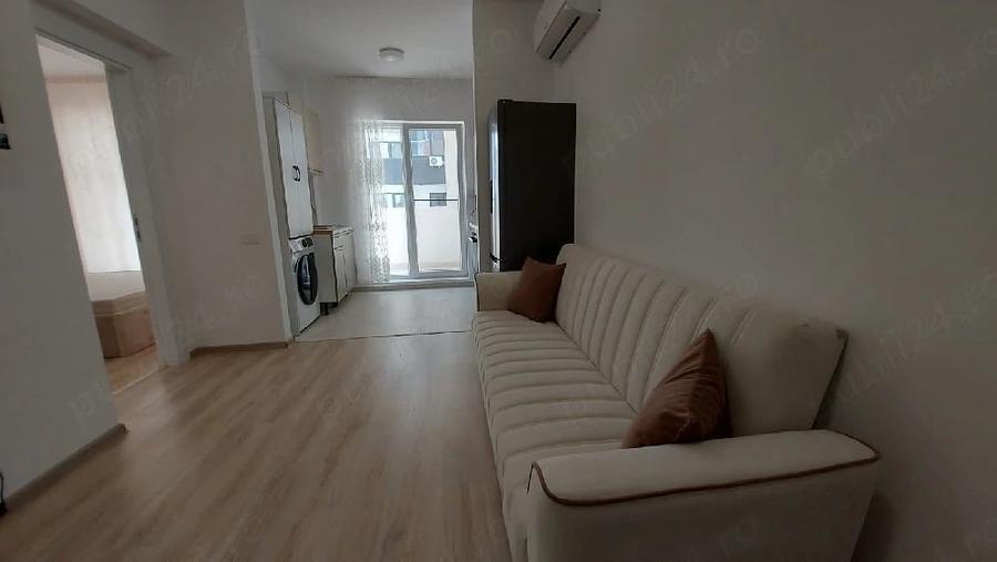 Apartament cu 2 camere semidecomandat în Berceni