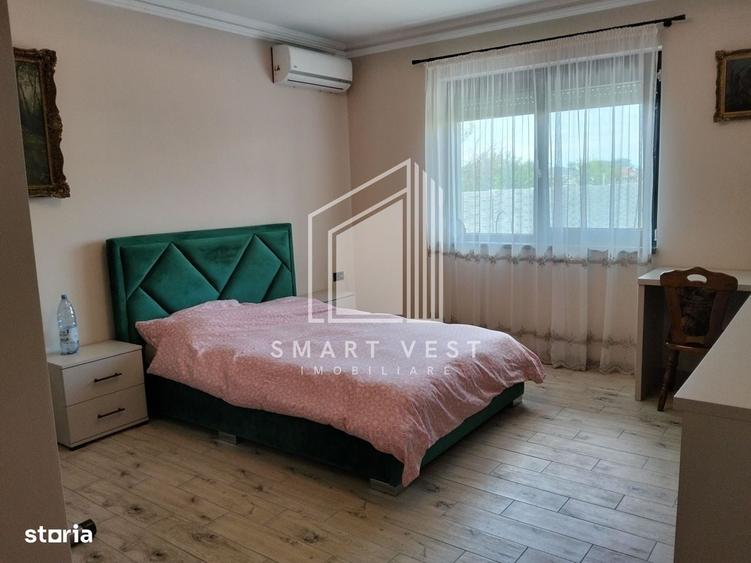 Casă cu 4 camere semidecomandat în Poiana Mare