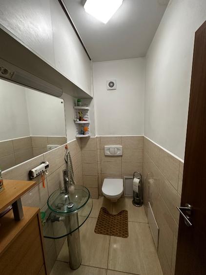 Apartament cu 4 camere decomandat în Terezian
