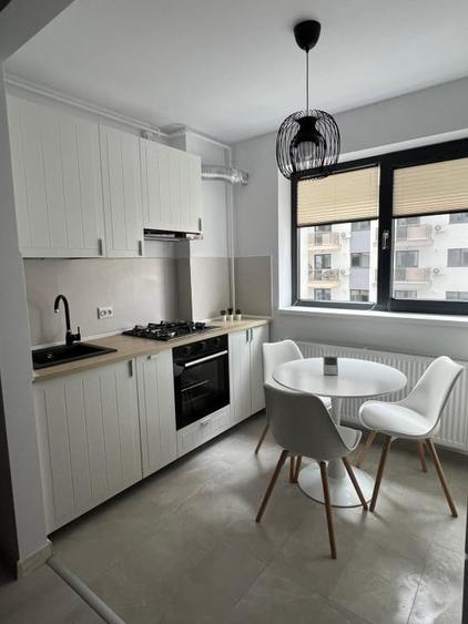 Apartament cu 2 camere decomandat, mobilat în Theodor Pallady