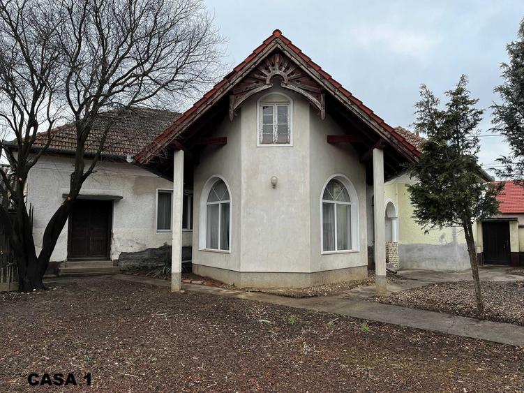 Casă cu 4 camere în Borș