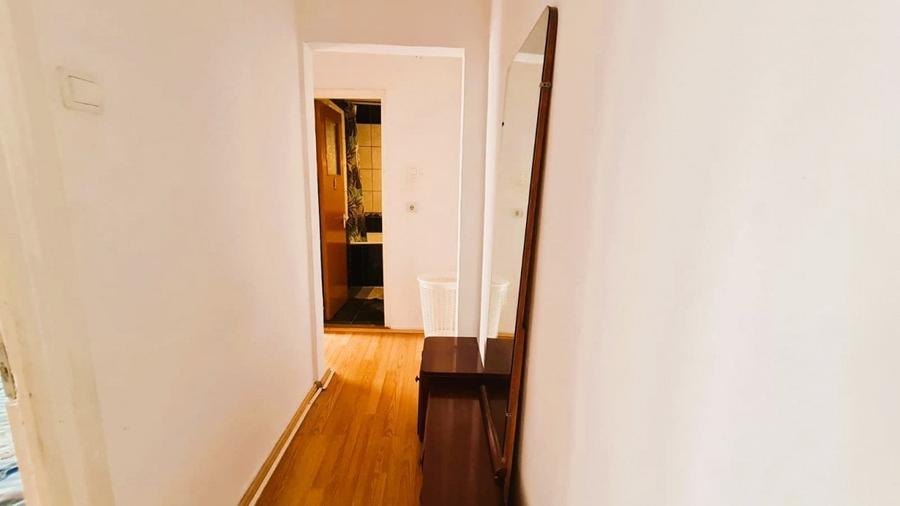 Apartament cu 3 camere, mobilat în Mihai Viteazul