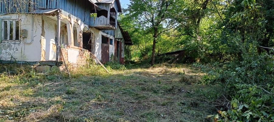 Casă cu 3 camere în Central