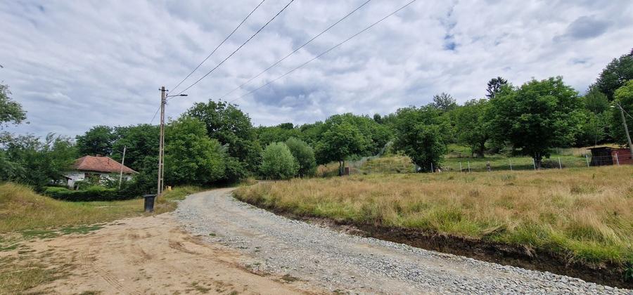 Teren Construcții intravilan de 11000 mp, în Sud