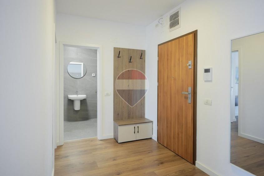 Apartament cu 2 camere decomandat, mobilat în Nufărul