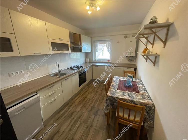 Apartament cu 3 camere decomandat, mobilat în Arhitecților - Calea Cisnădiei