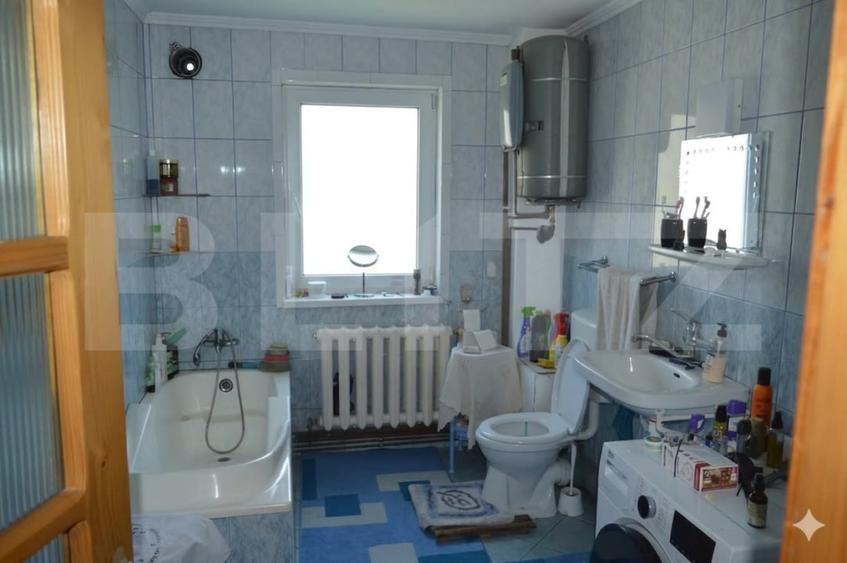 Casă individuală cu 4 camere cu Canalizare în Burdujeni