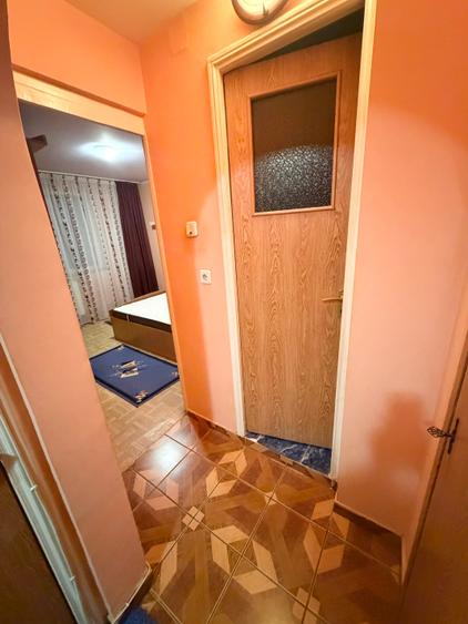Apartament cu 2 camere decomandat în Rahova