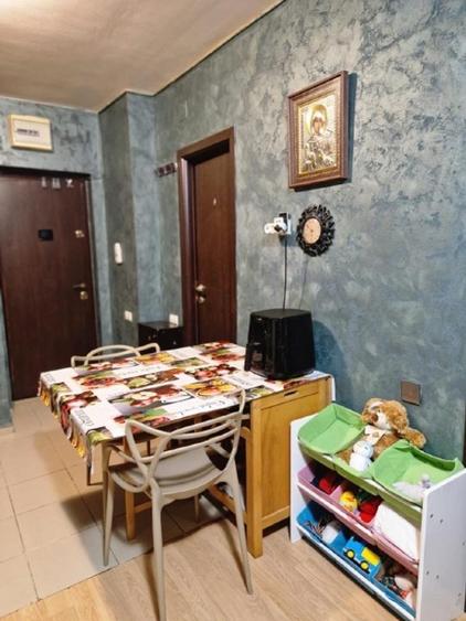 Apartament cu 2 camere semidecomandat în Tătărași