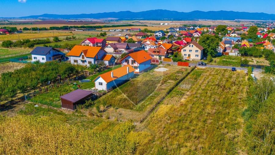 Teren Construcții intravilan de 1200 mp, în Feldioara