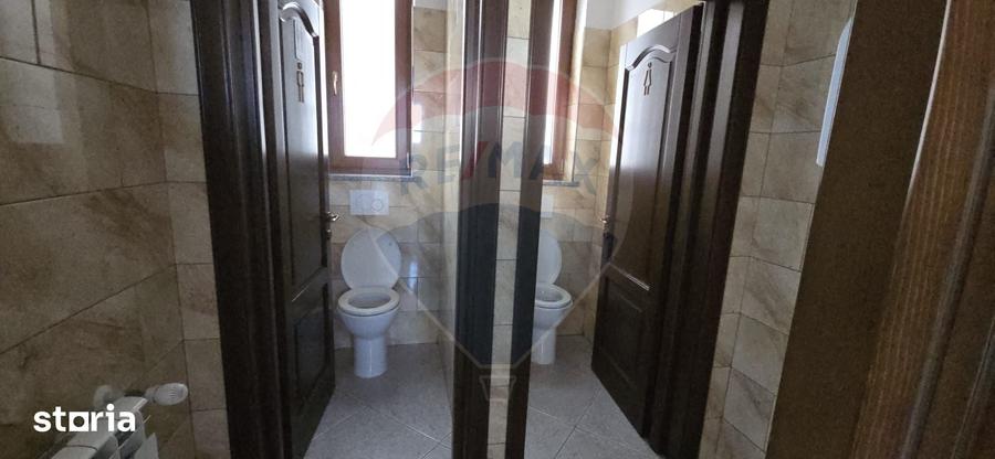Spațiu comercial, de 320 mp, în Central